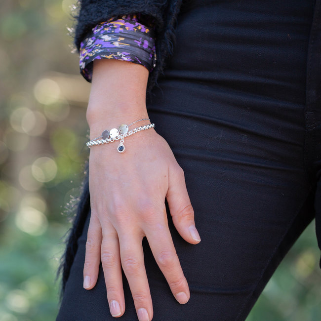 armband zilver met drie muntjes