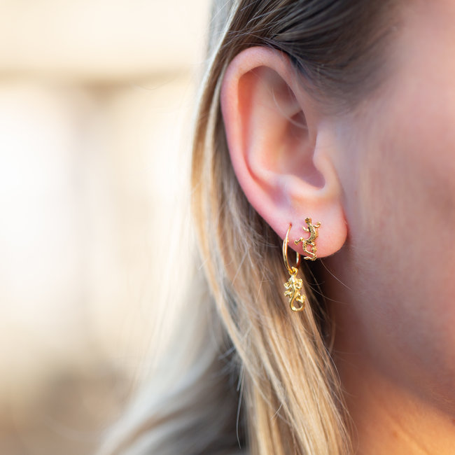 KARMA Salamander oorringen of oorstekers goud