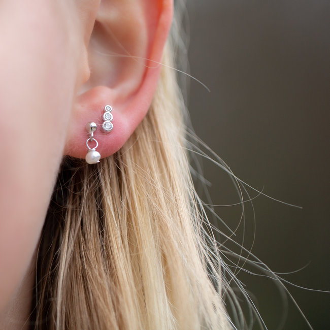 Echt zilver oorbellen parel en crystal oorstekers