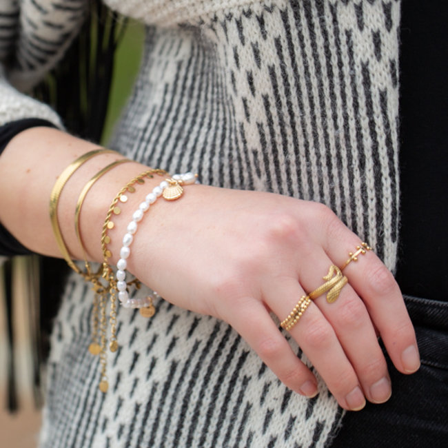 Parel en schelp armband