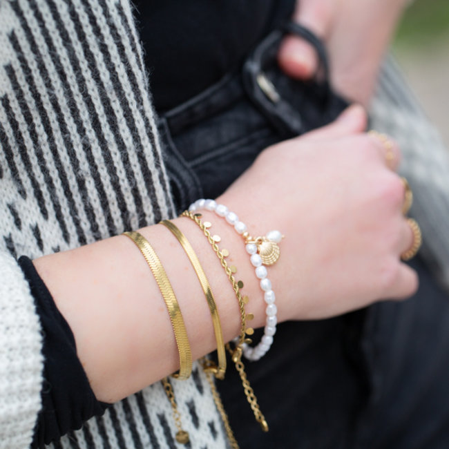 Parel en schelp armband