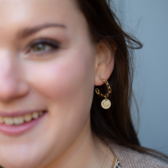 Day & Eve  Goud schakeloorbellen met muntje