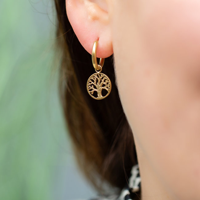 Day & Eve by Go Dutch Label  "Betoverende oorbellen met levensboom: symbool van kracht en verbondenheid"