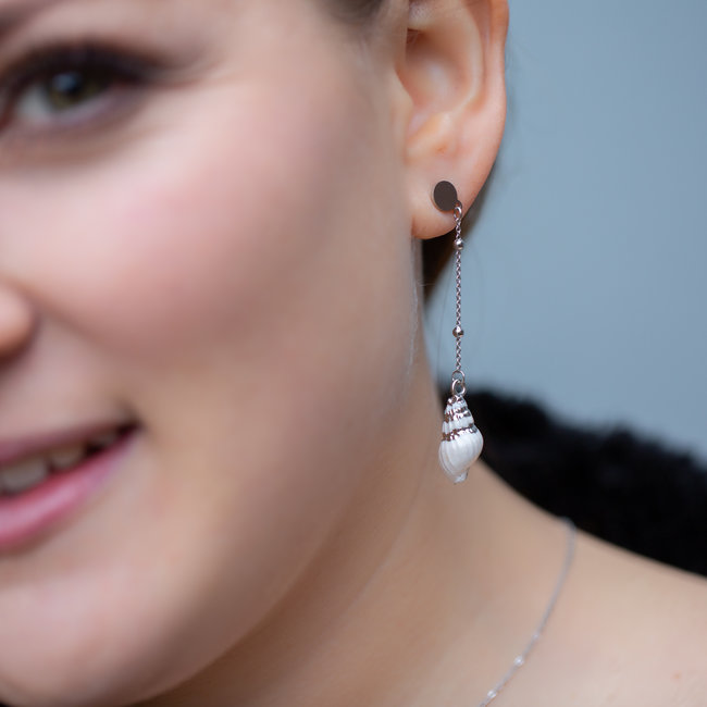 Schelp zilver oorbellen