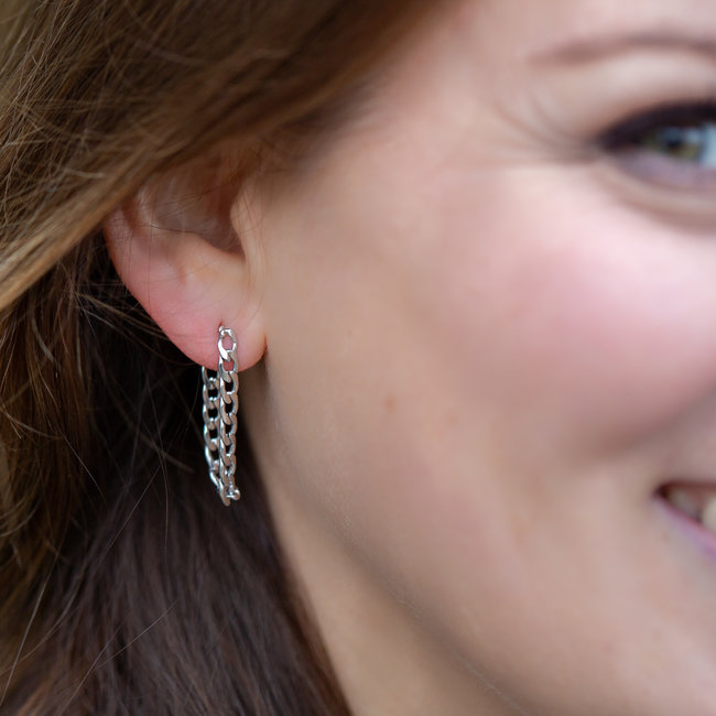 Day & Eve by Go Dutch Label Zilver schakel oorbellen