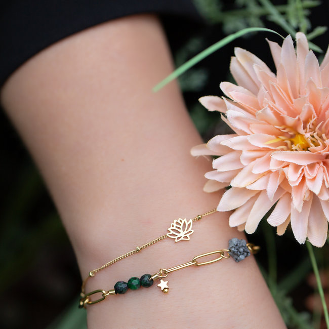 Day & Eve  Lotusbloem armband goud