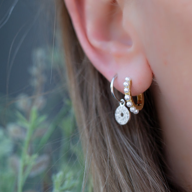 KARMA Goud oorbellen met parels