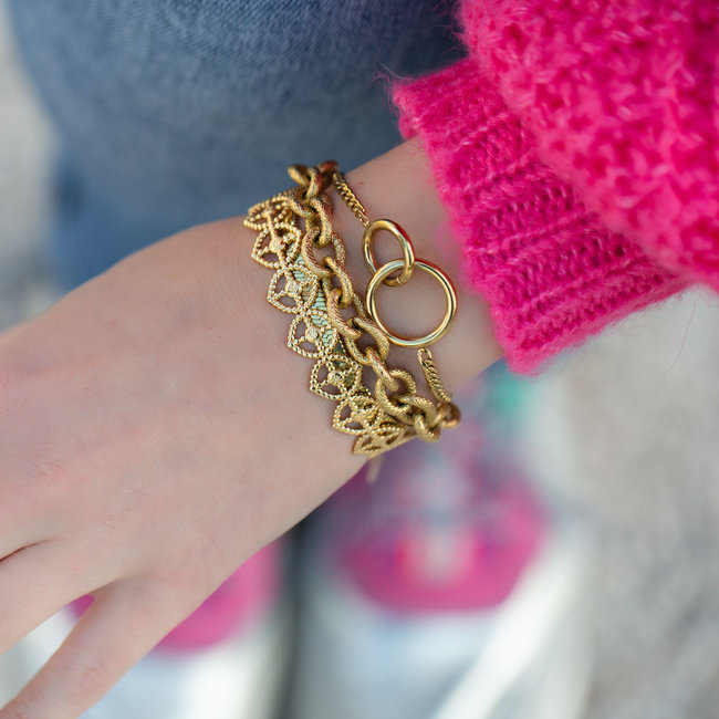 Goud schakelarmband of bangle