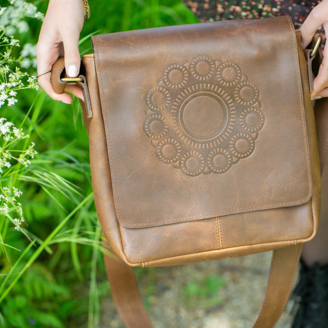Echt leren Zeeuwse knop dames tas vintage bruin