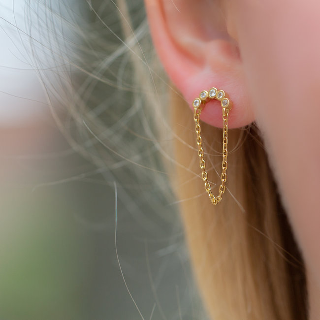 Gouden oorbellen met ketting