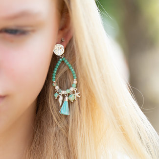 Biba Turquoise oorbel met bedels