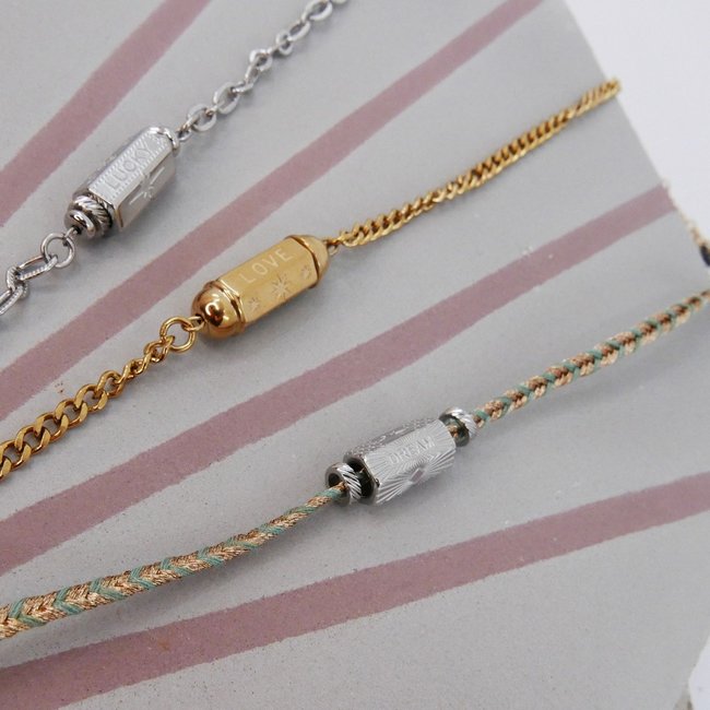 Day & Eve by Go Dutch Label Trendy armbanden met prayer box zilver