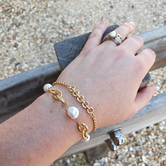 Matgoud armbandjes schakels of parels