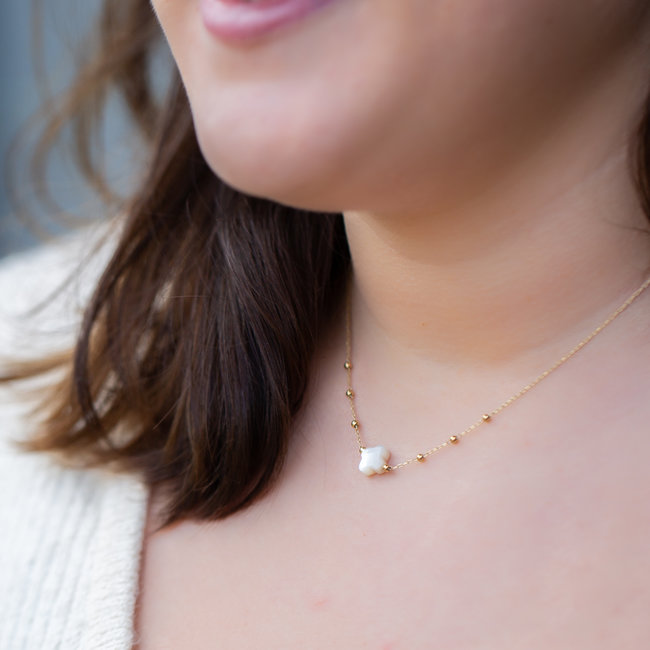 ZAG  Bijoux Gouden ketting met witte klaver