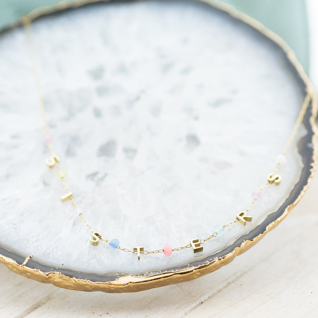 Goud met pastel sisters ketting