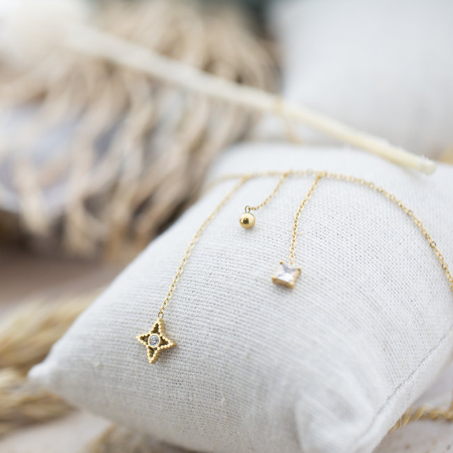 ZAG  Bijoux Ketting goudkleurig met verschillende bedels