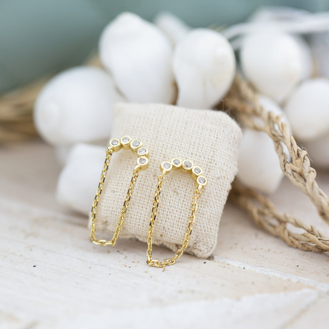 Gouden oorbellen met ketting