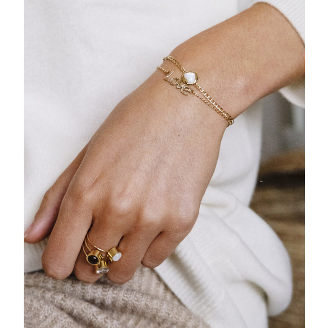 Goudkleurige armband ''love''