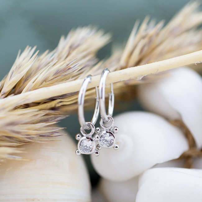 Hoops Symbols Zirconia Single Stone 4 Dots Silver