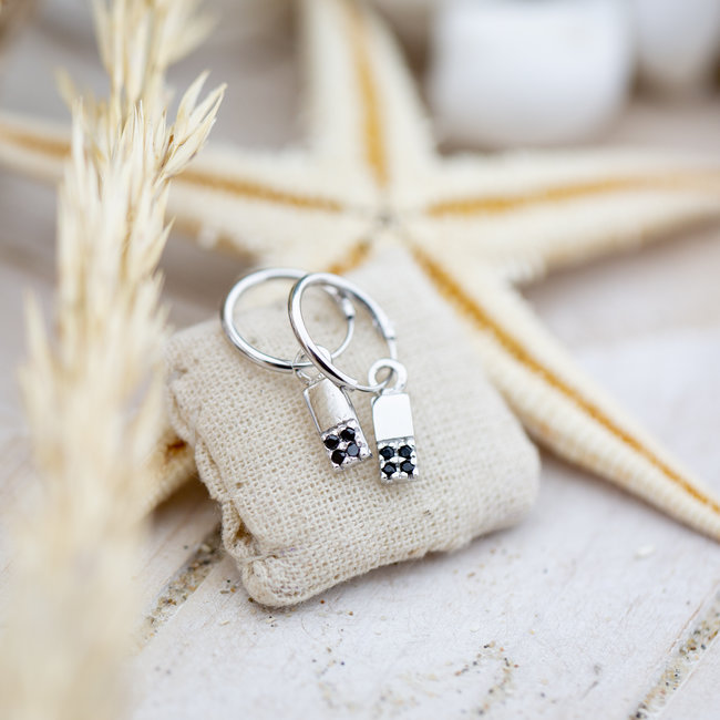 Hoops Symbol Black Zirconia Rectangle 2 zilver