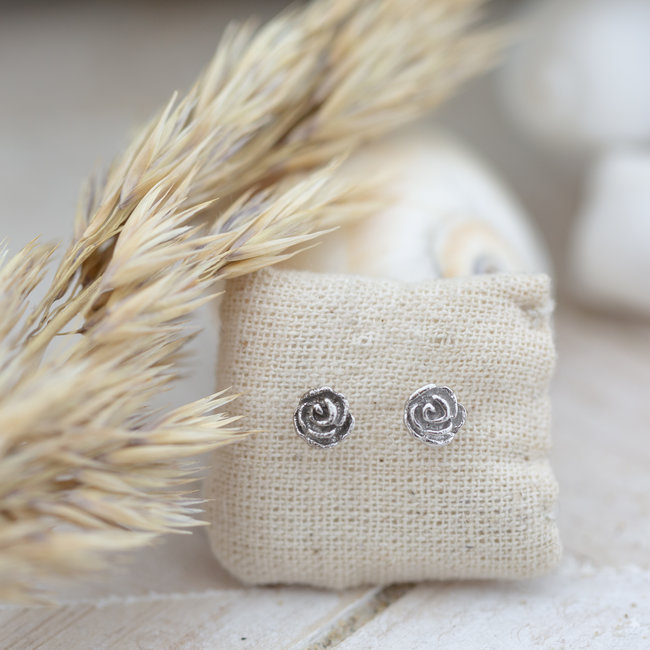 Echt zilver Oorbellen of earstuds met roos