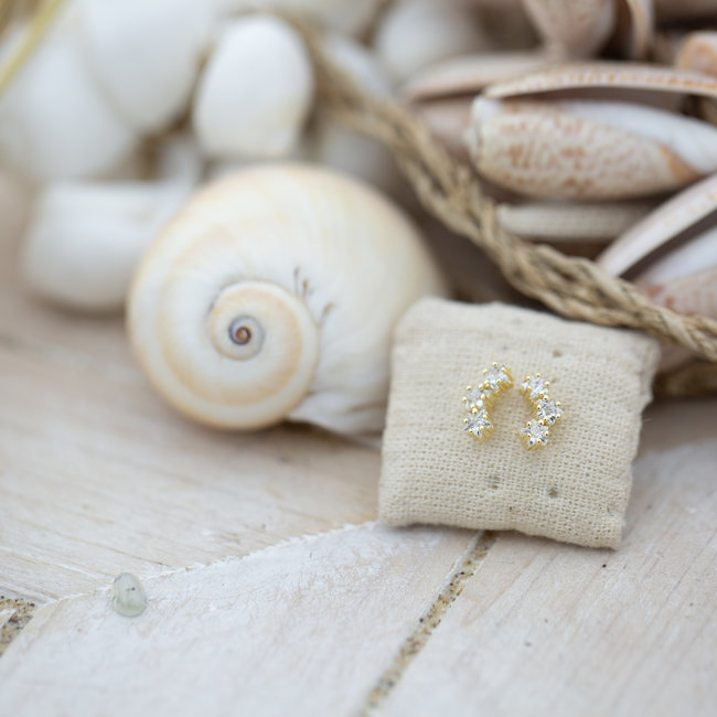 KARMA Zirconia Symbols Triple Bow Goldplated