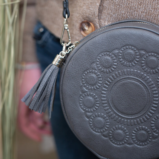 Zeeuws Stoere ronde zeeuwse knop tas grijs