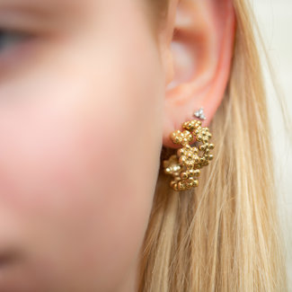 Day & Eve  Gouden oorstekers bloemetjes