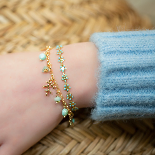 Schelp en bloemen armband