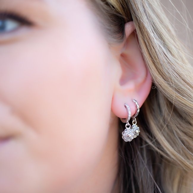 Gedraaide of zirconia zeeuwse knop oorbellen