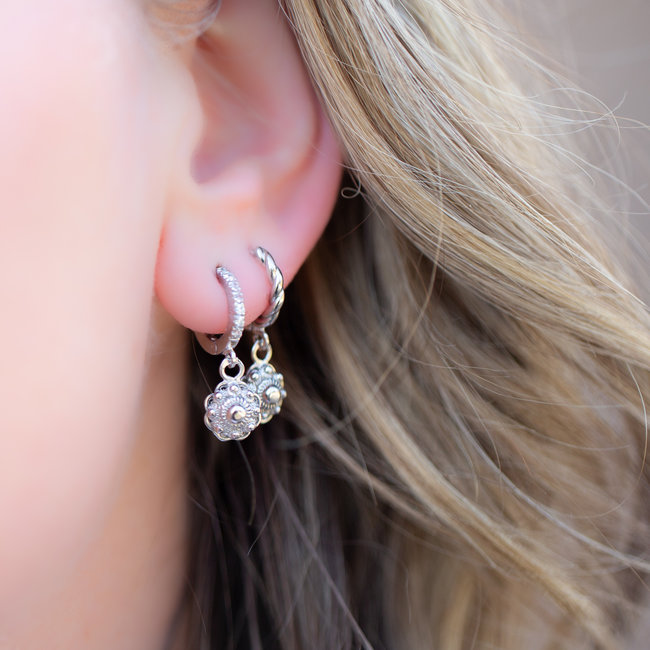 Gedraaide of zirconia zeeuwse knop oorbellen