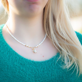 Biba Ketting goud wit met strand bedels