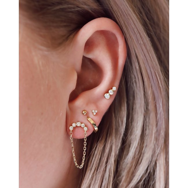 Gouden oorbellen met ketting