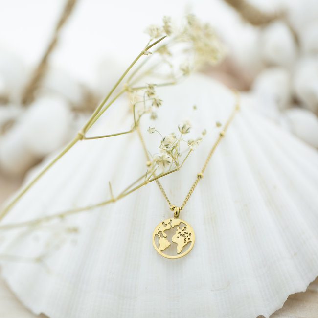 Day & Eve by Go Dutch Label "Wear the World: Ketting met wereldbol!"
