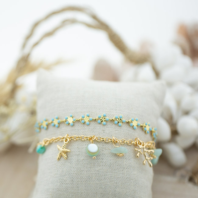 Schelp en bloemen armband