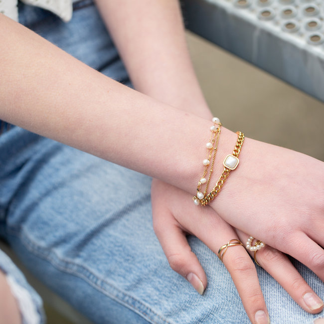 Ikita  Goud armband met schakels