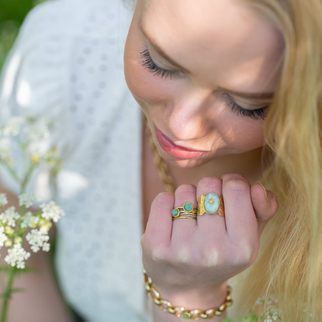 Ikita  Brede ring met amazoniet steen