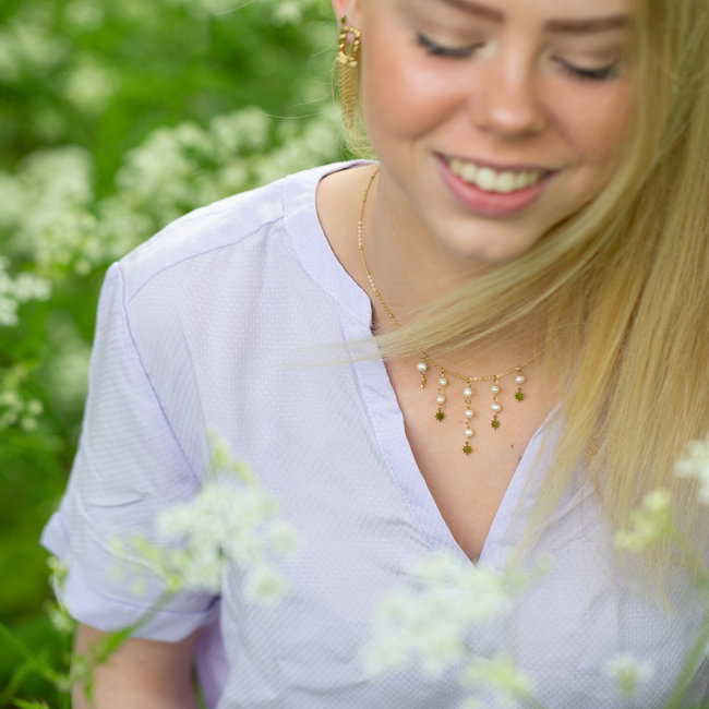 Ikita  Goud ketting met witte parels en sterren