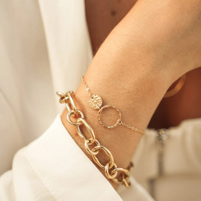 Goudkleurige armbanden met schakels of cirkel