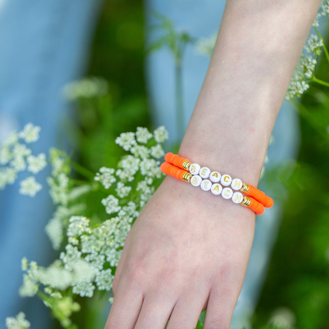 Happy vibes armbandjes goud