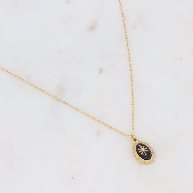 Goud ketting met ovaal hanger