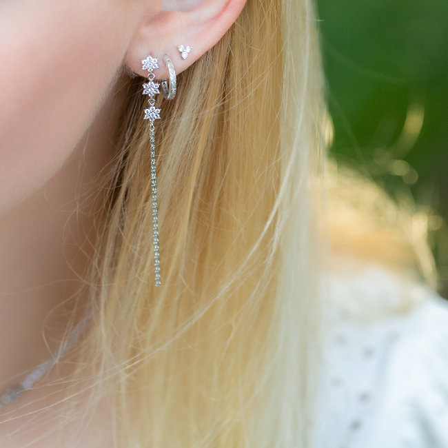 KARMA Symbol XL Triple Flower Long Chain Silver