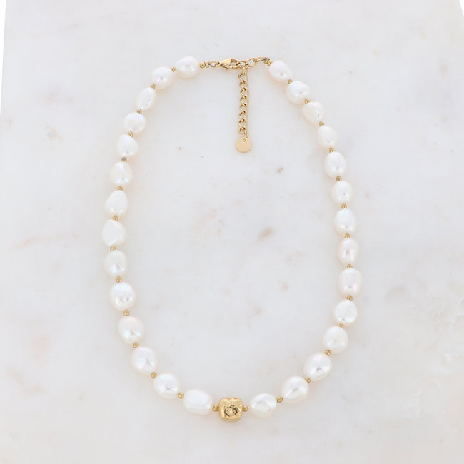 Goud grote parel ketting