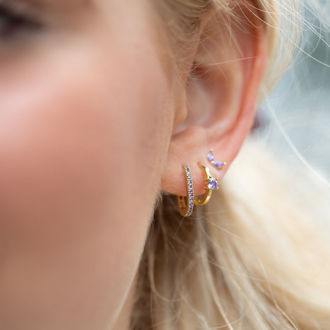 KARMA Lila paarse oorbel ovaal met zirconia steentjes  goud