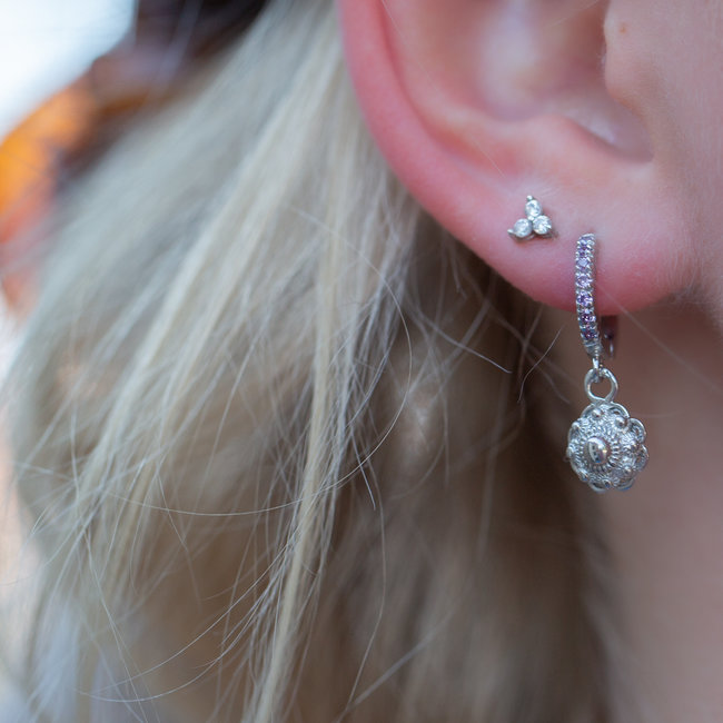 Zilver925 zeeuwse knop oorbellen met lila paarse  zirconia