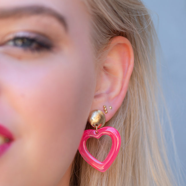 Resin hart oorbellen knalroze