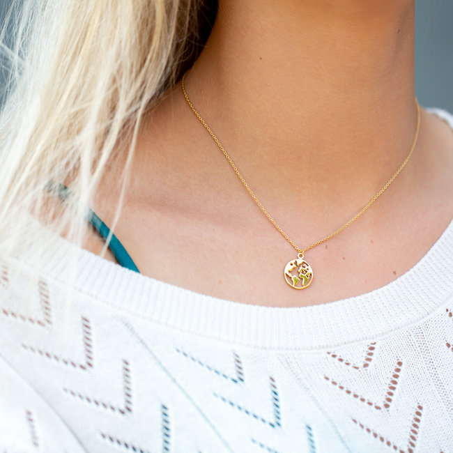 Karma ketting zilver met wereldbol  goudkleur