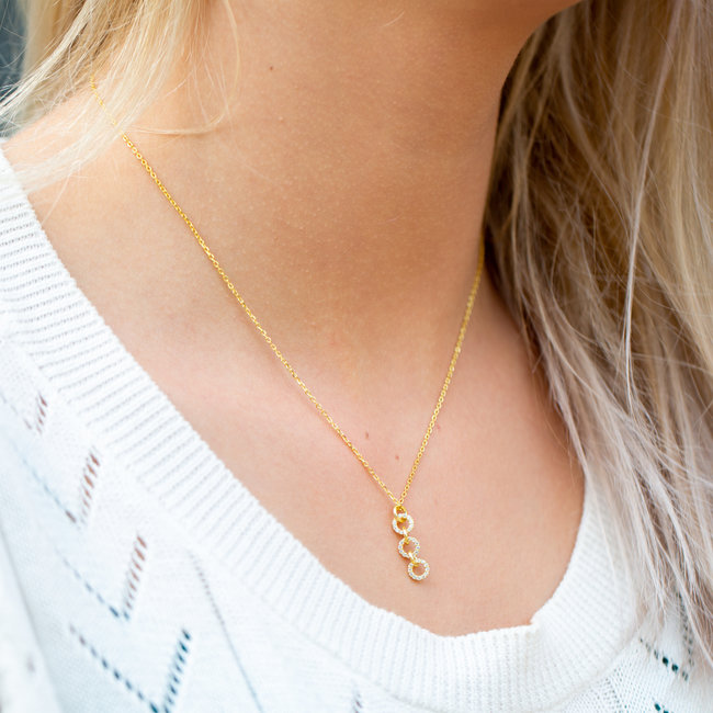 KARMA Necklace Triple Zirconia Circle Goldplated