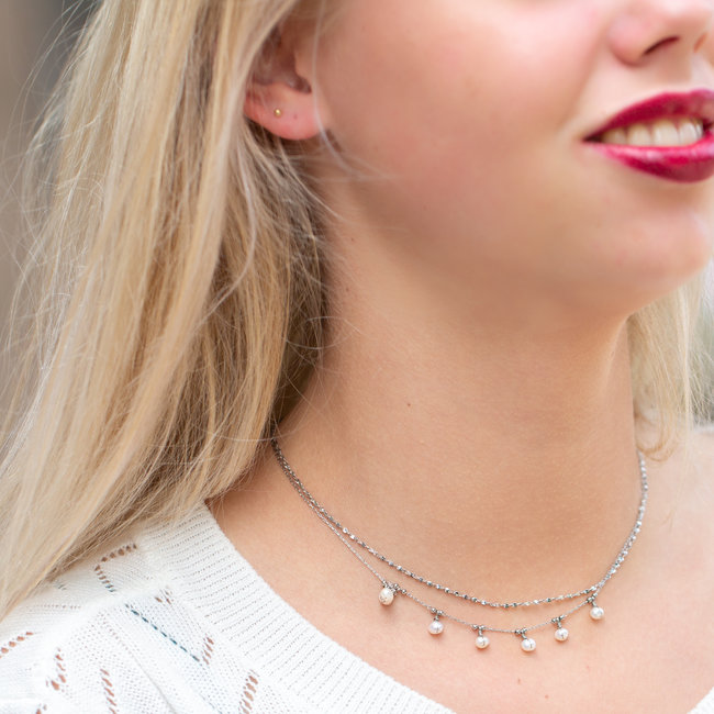 Dubbele ketting zilver met parels en fijne schakels