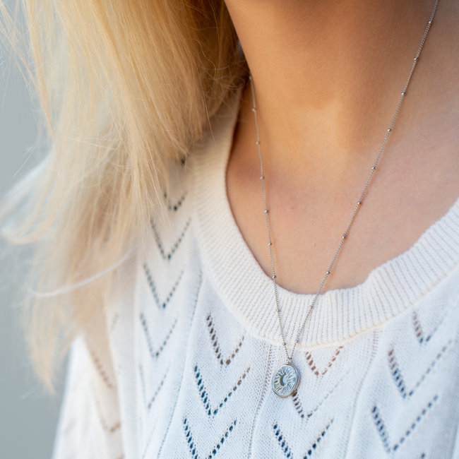 Day & Eve  Ketting zilverkleurig met maan